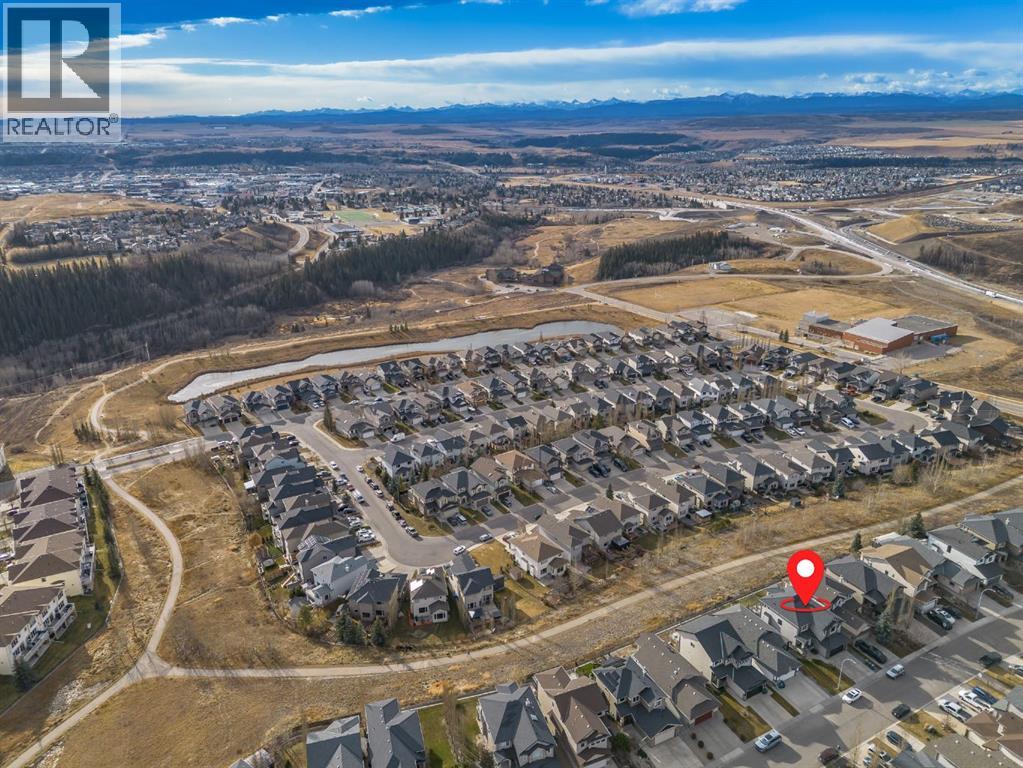 203 Sunset Circle, Cochrane