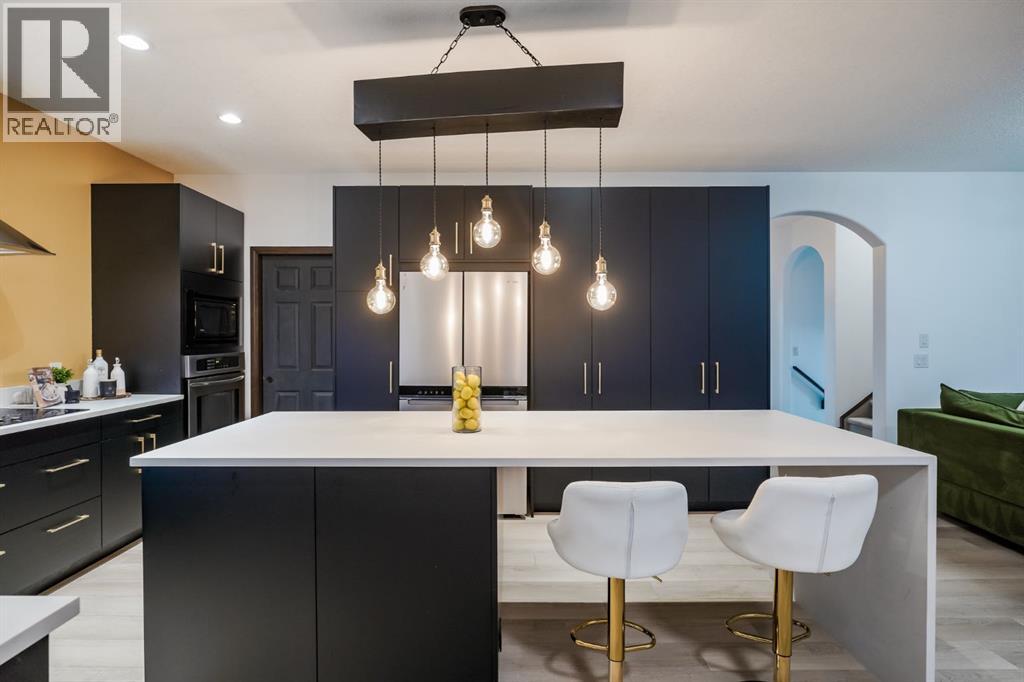 203 Sunset Circle, Cochrane