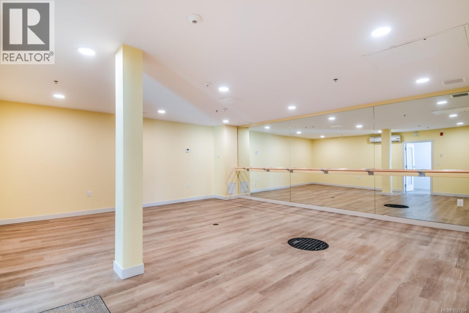 #104 4830 CEDAR RIDGE PL - 24