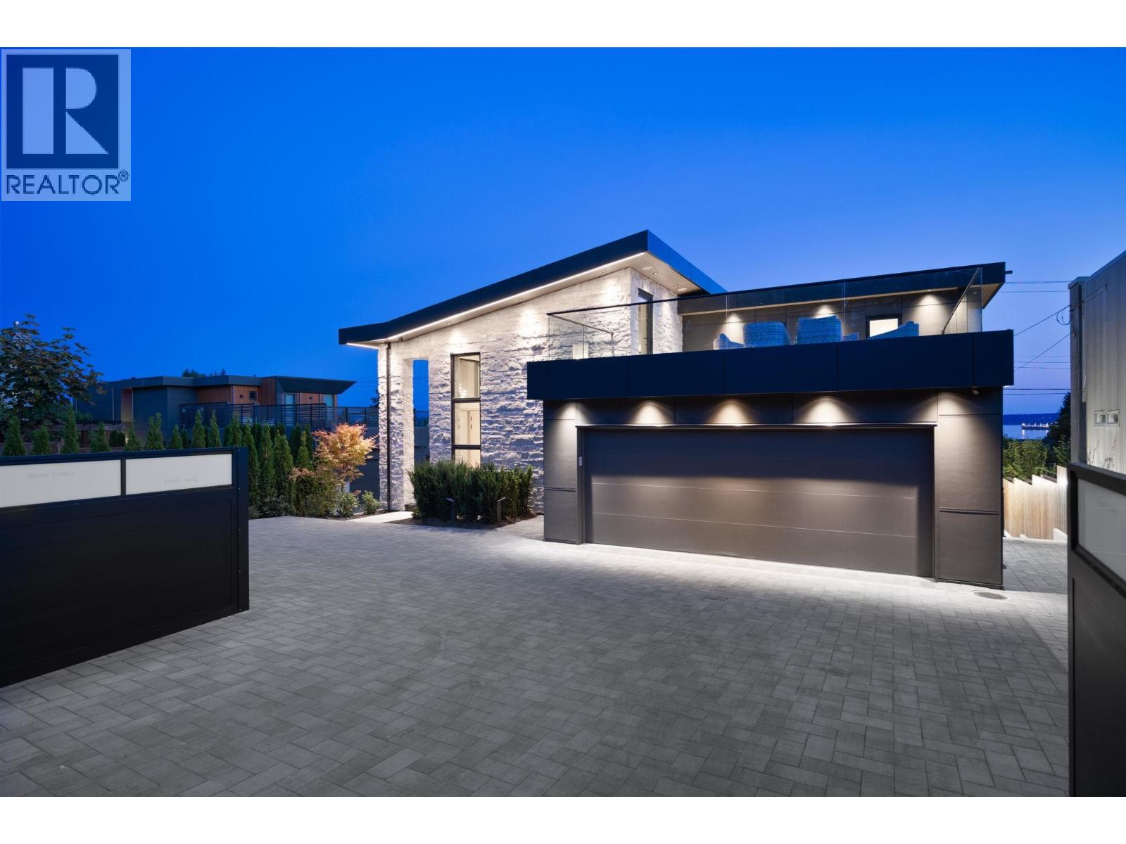 2423 MATHERS AVENUE, West Vancouver