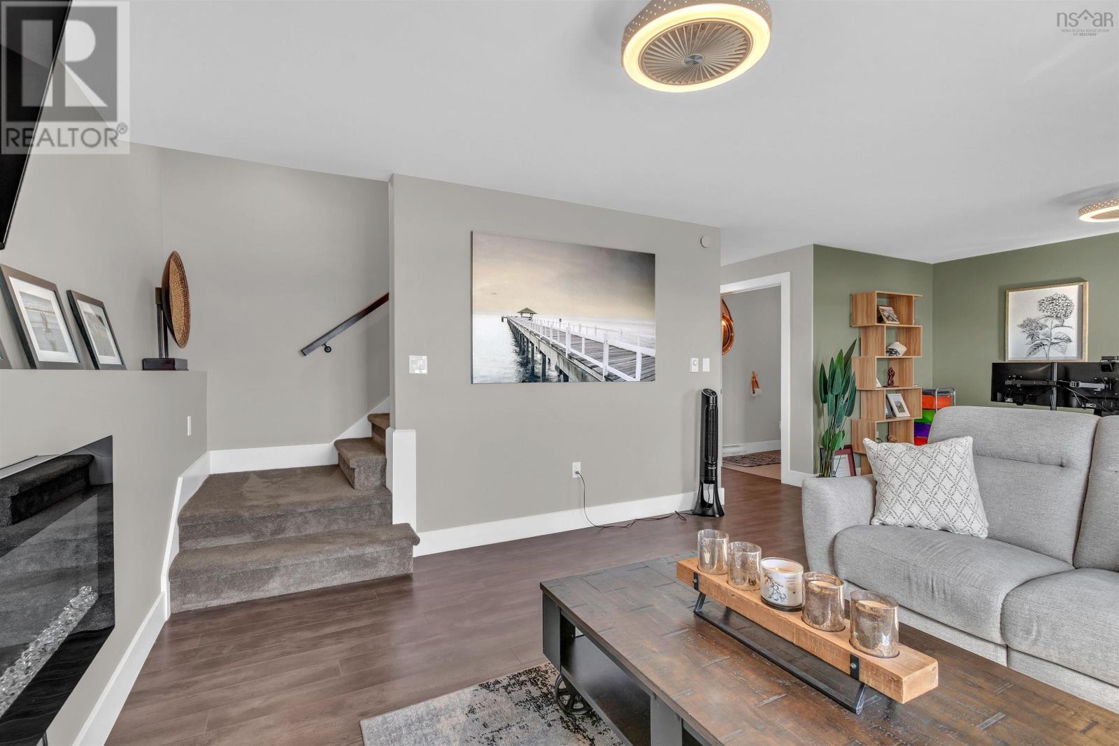 Property 22 of 49 of 285 Quinlan Drive