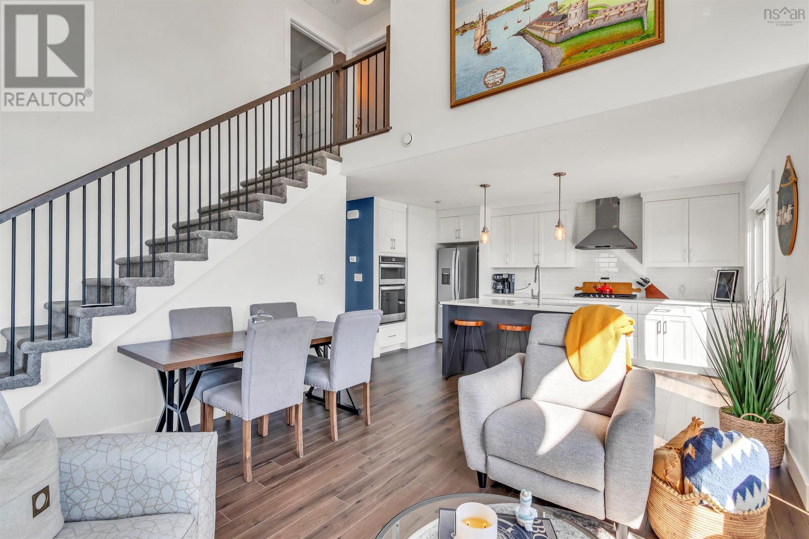 Property 33 of 49 of 285 Quinlan Drive