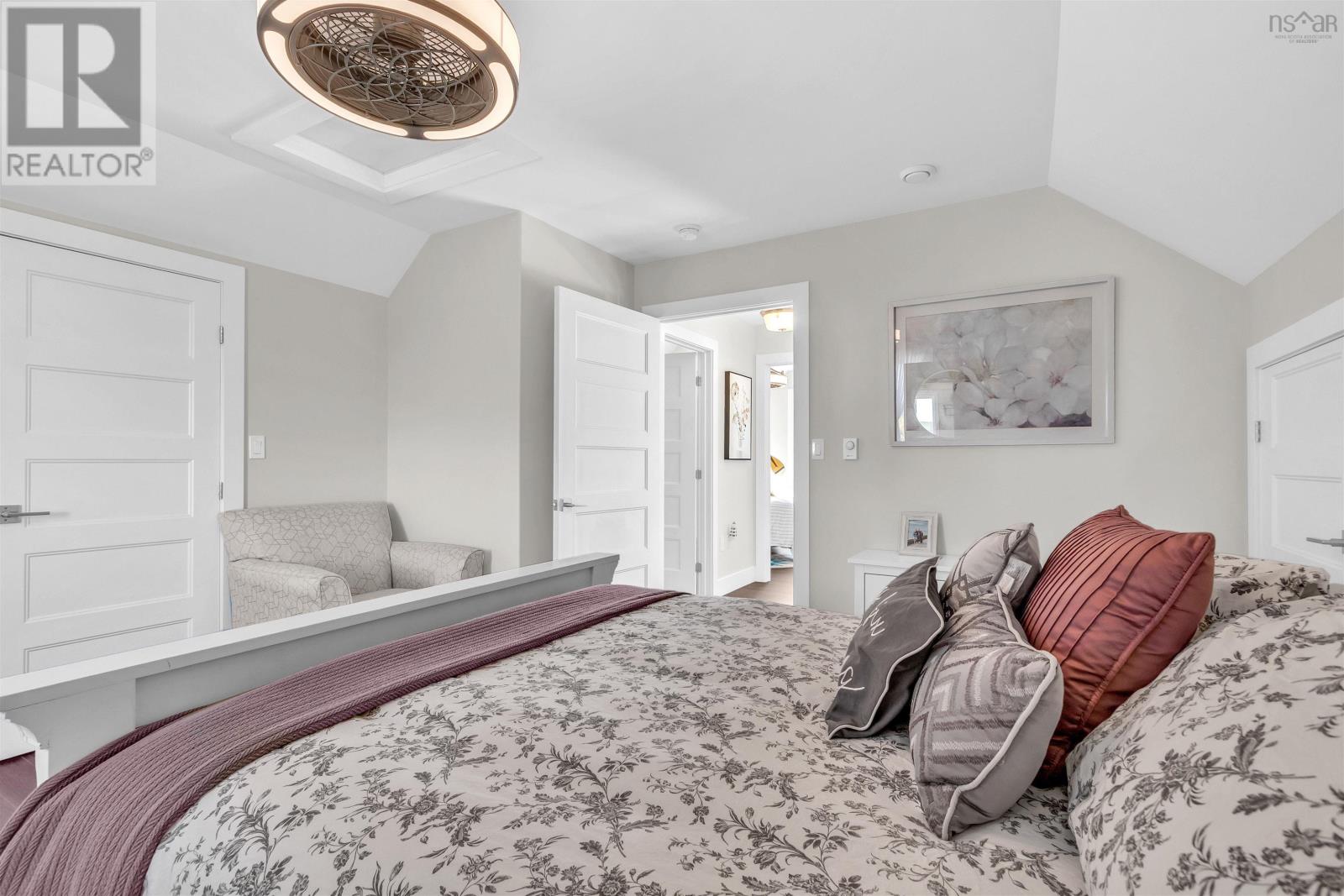 Property 37 of 49 of 285 Quinlan Drive