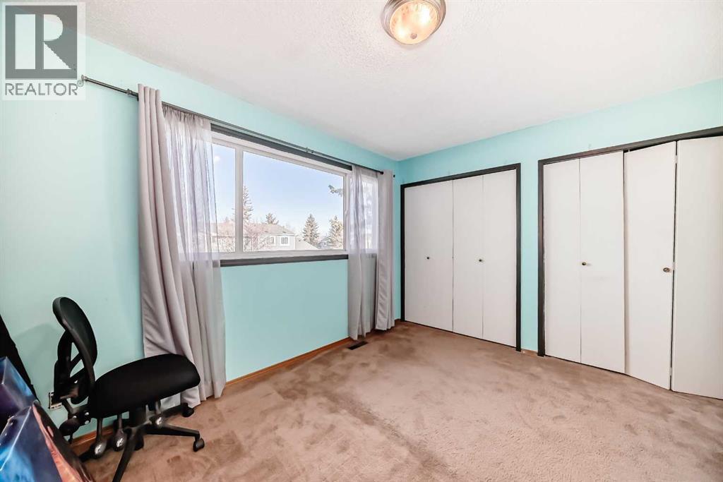 Single Family House for Sale in  Georgian Villas NE Marlborough Park Calgary 