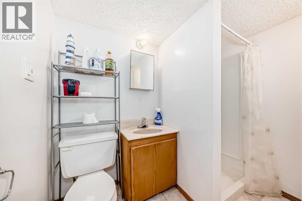 Single Family House for Sale in  Georgian Villas NE Marlborough Park Calgary 