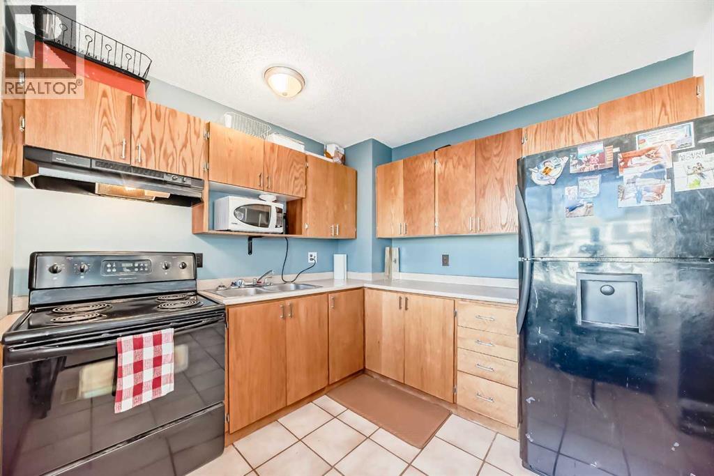 Single Family House for Sale in  Georgian Villas NE Marlborough Park Calgary 