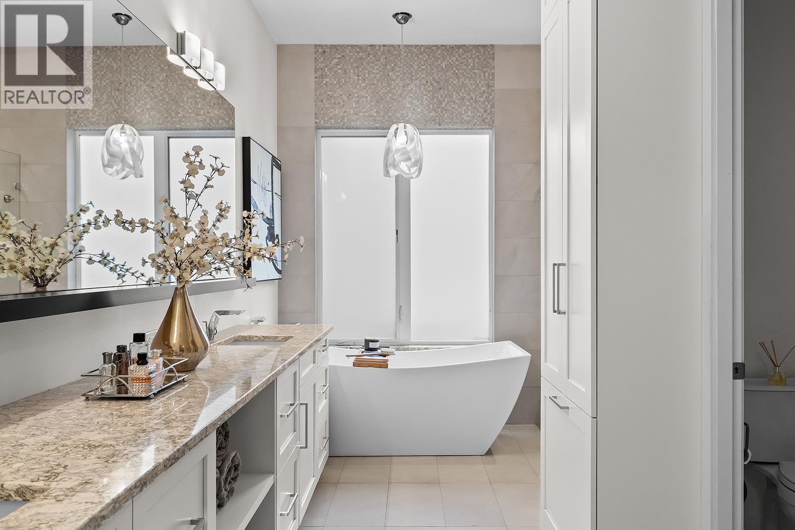  1091 Westpoint Drive, Kelowna