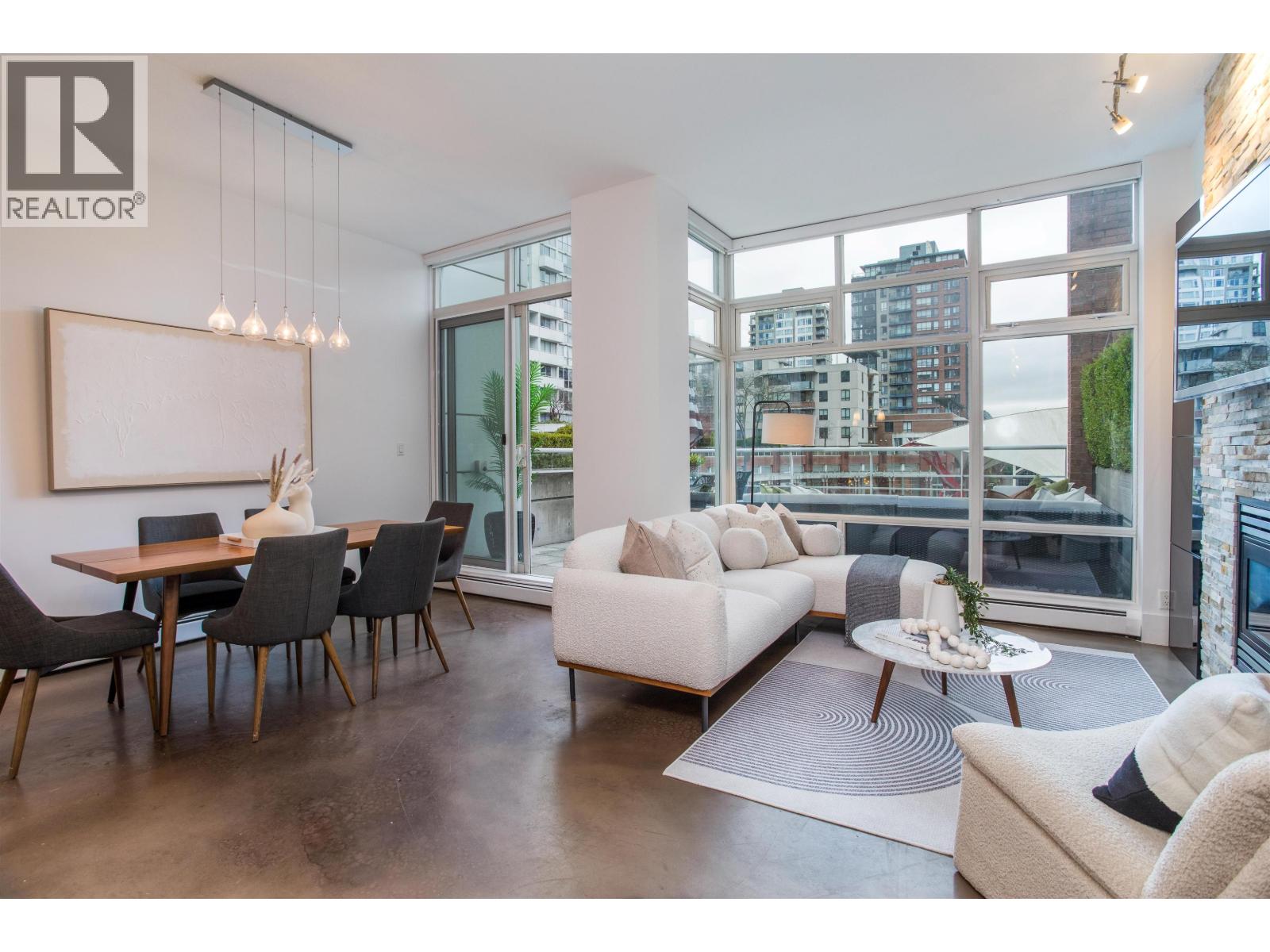 THA 1199 MARINASIDE CRESCENT, Vancouver