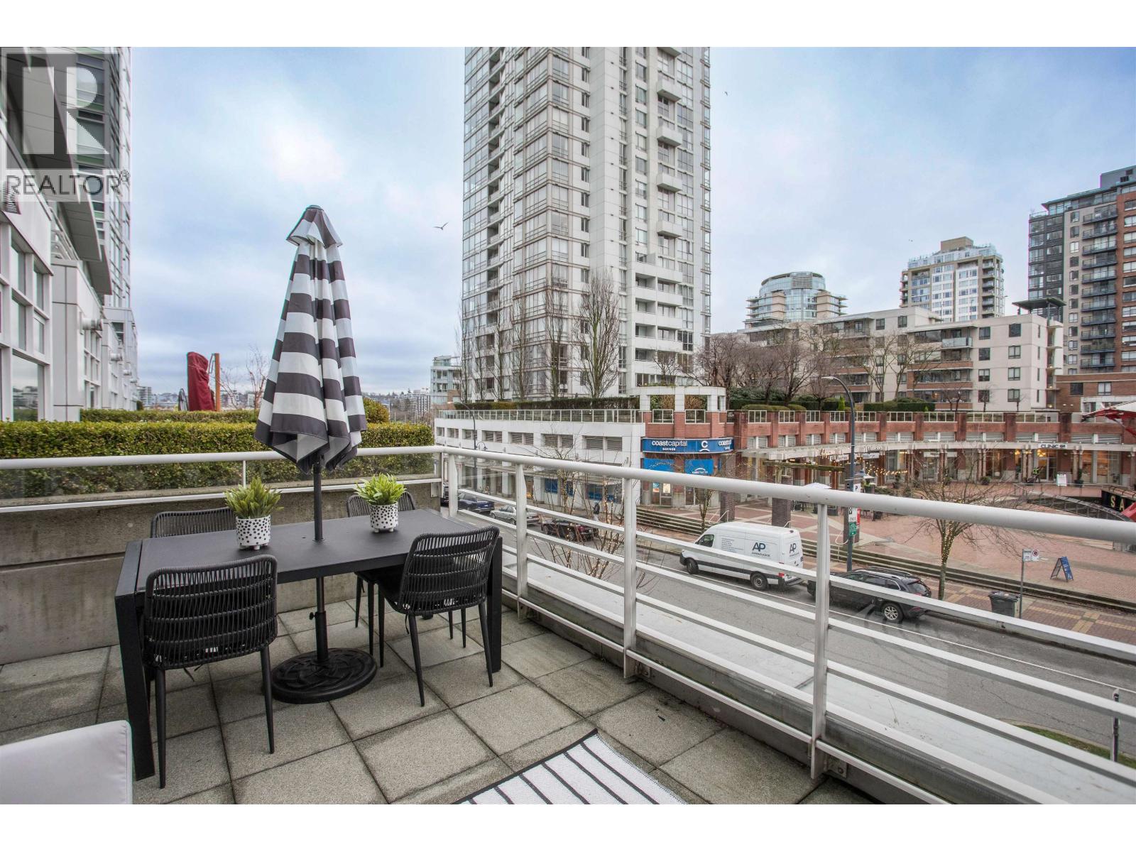 THA 1199 MARINASIDE CRESCENT, Vancouver