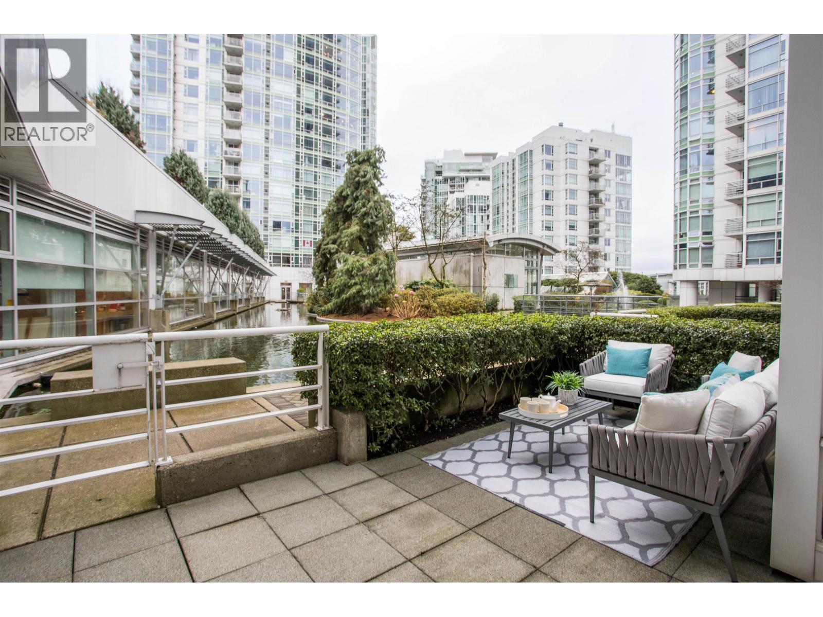 THA 1199 MARINASIDE CRESCENT, Vancouver