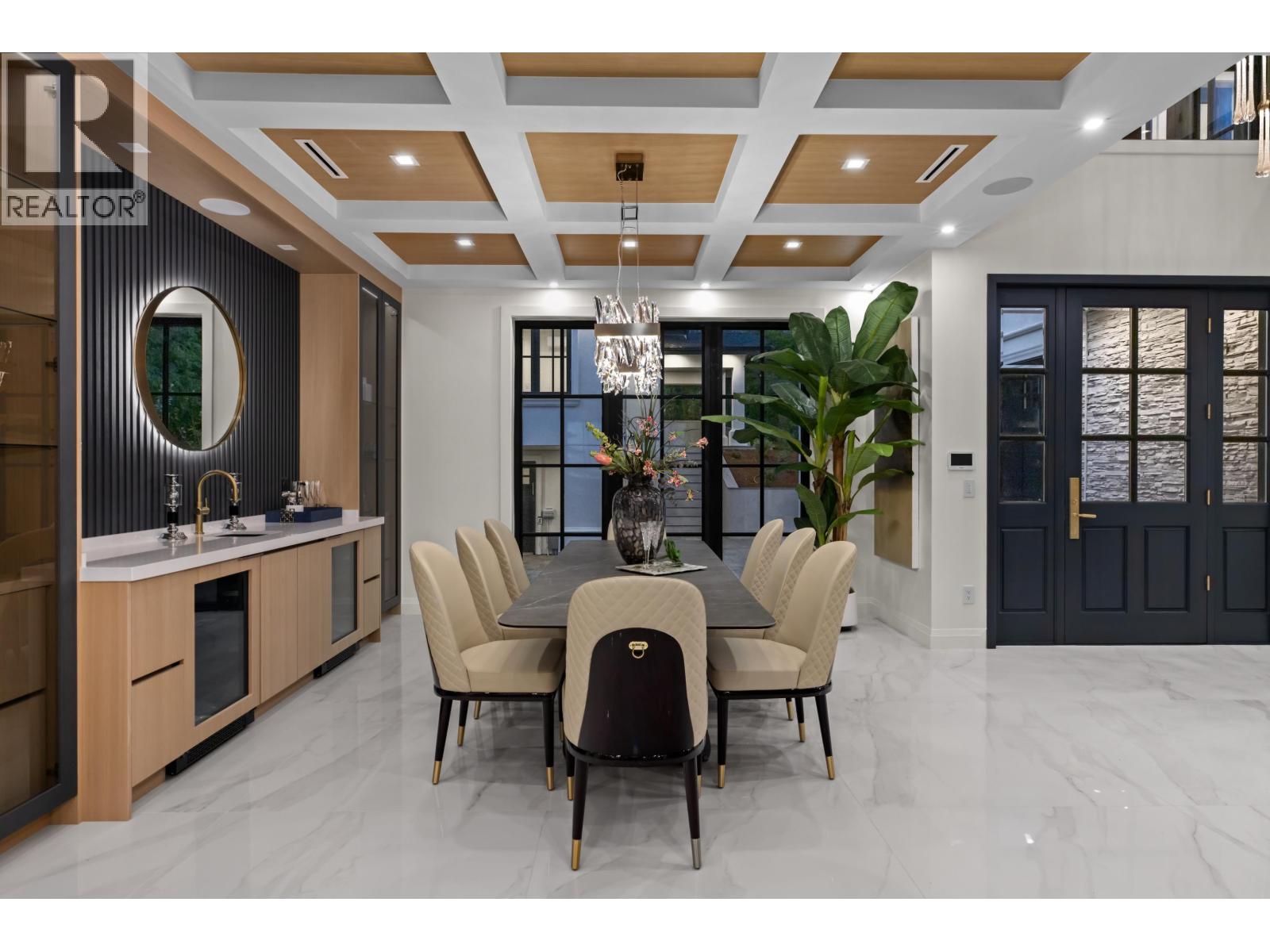 1419 BRAMWELL ROAD, West Vancouver