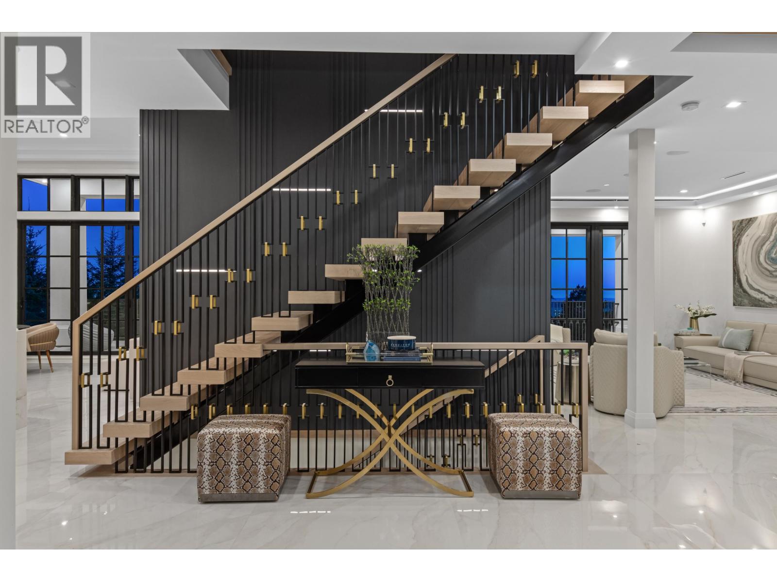 1419 BRAMWELL ROAD, West Vancouver