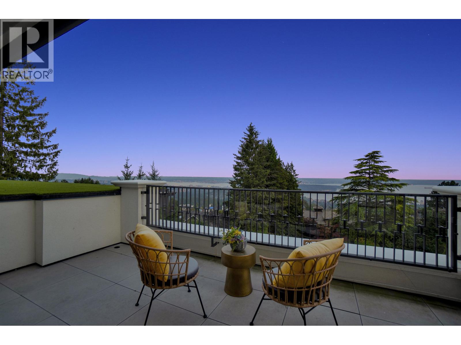 1419 BRAMWELL ROAD, West Vancouver