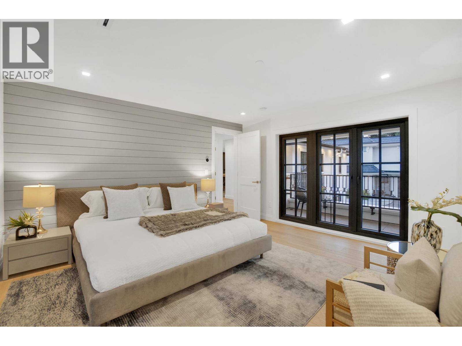 1419 BRAMWELL ROAD, West Vancouver