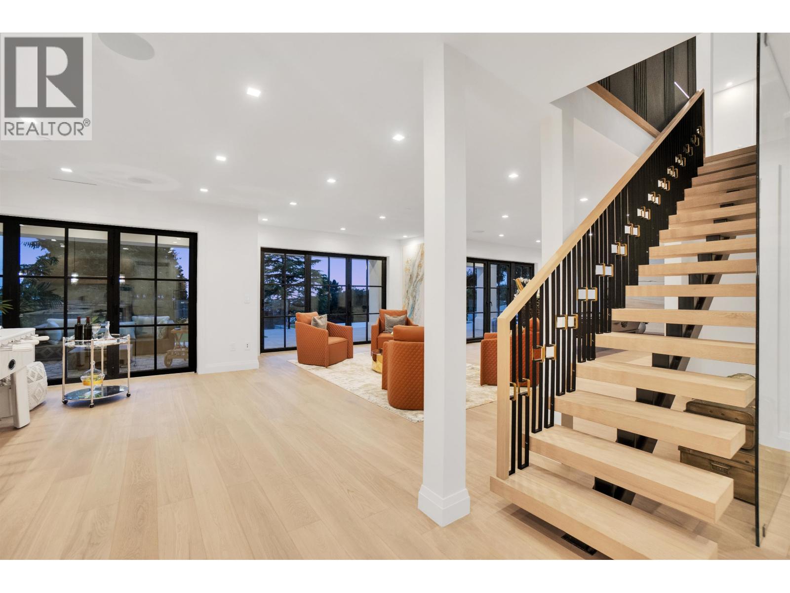 1419 BRAMWELL ROAD, West Vancouver