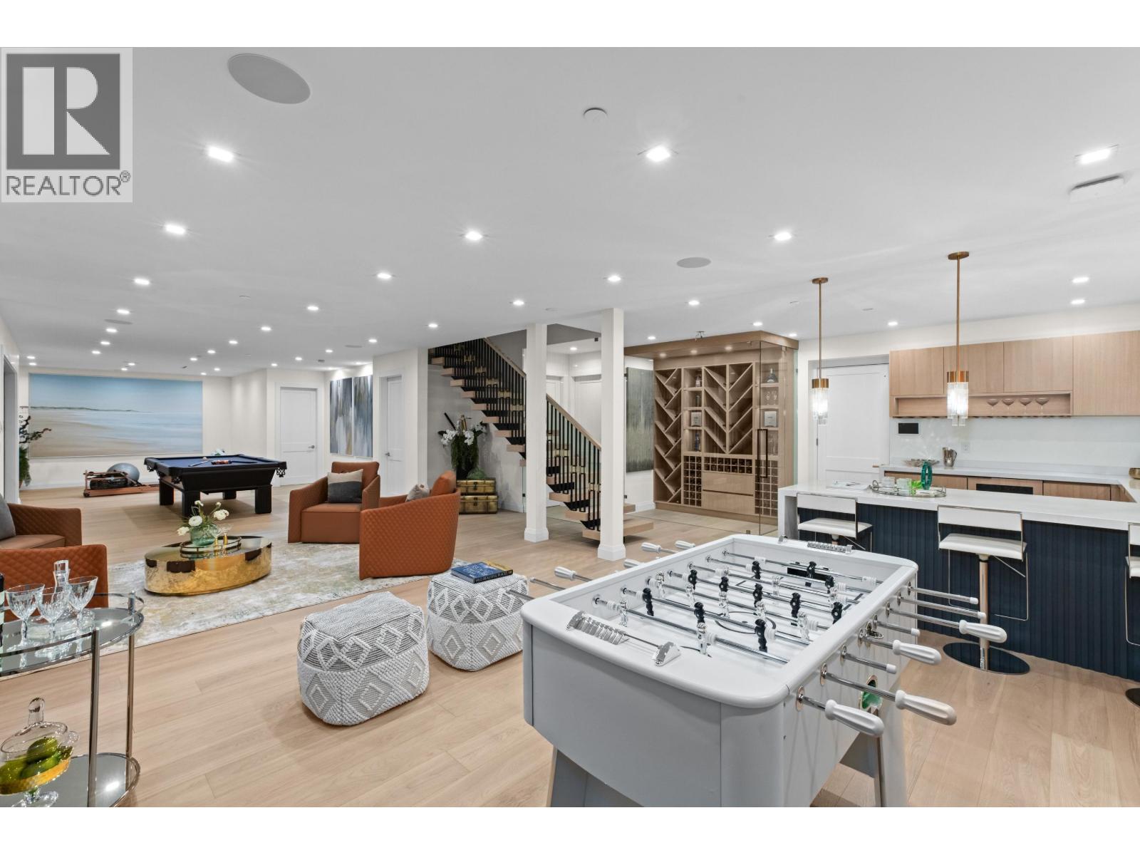 1419 BRAMWELL ROAD, West Vancouver