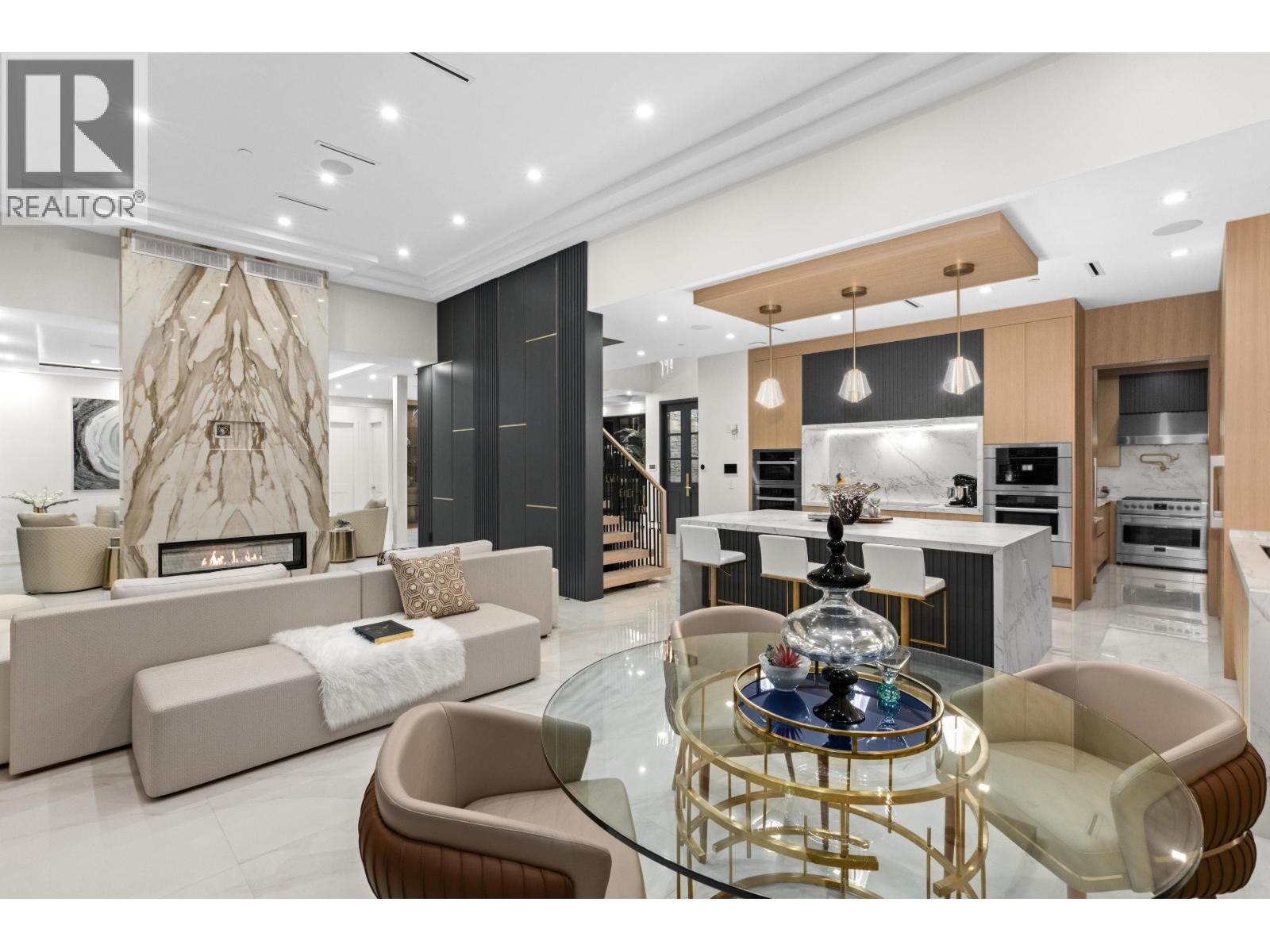 1419 BRAMWELL ROAD, West Vancouver