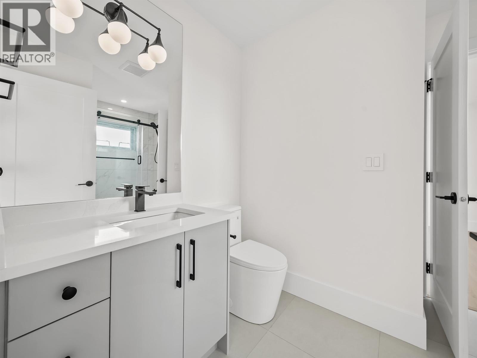 6067 44A Avenue, Ladner