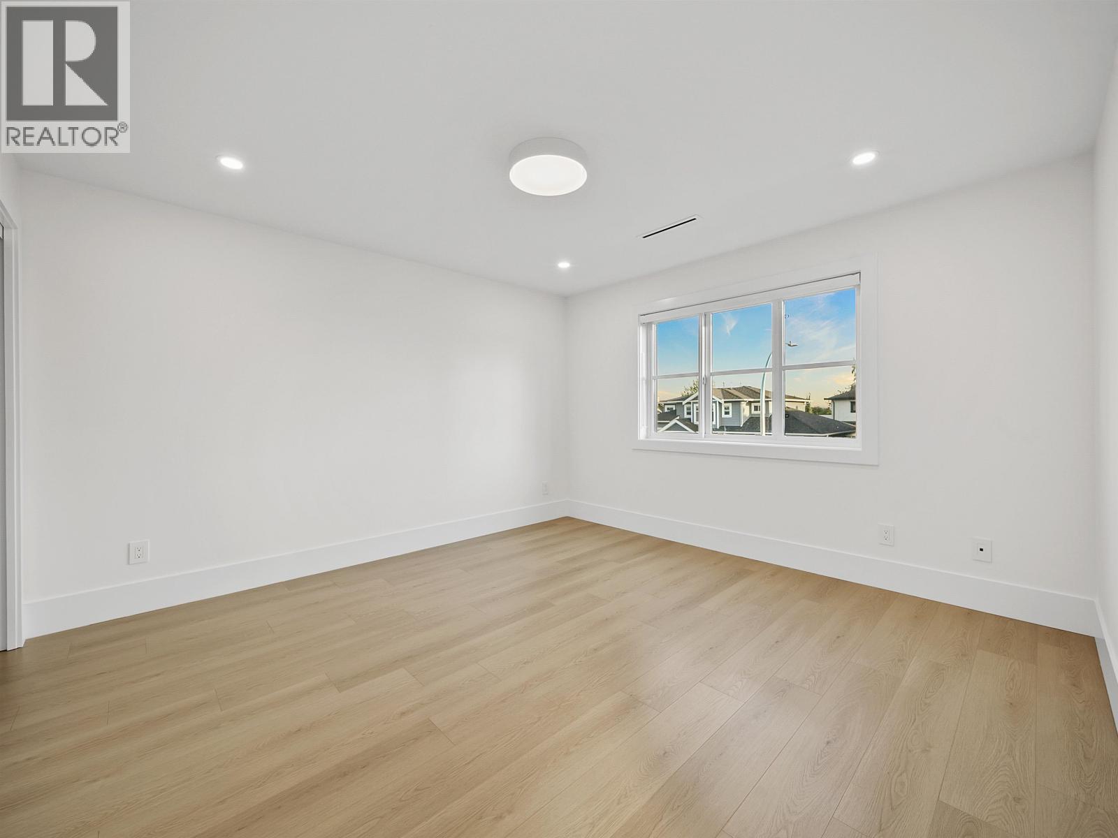 6067 44A Avenue, Ladner