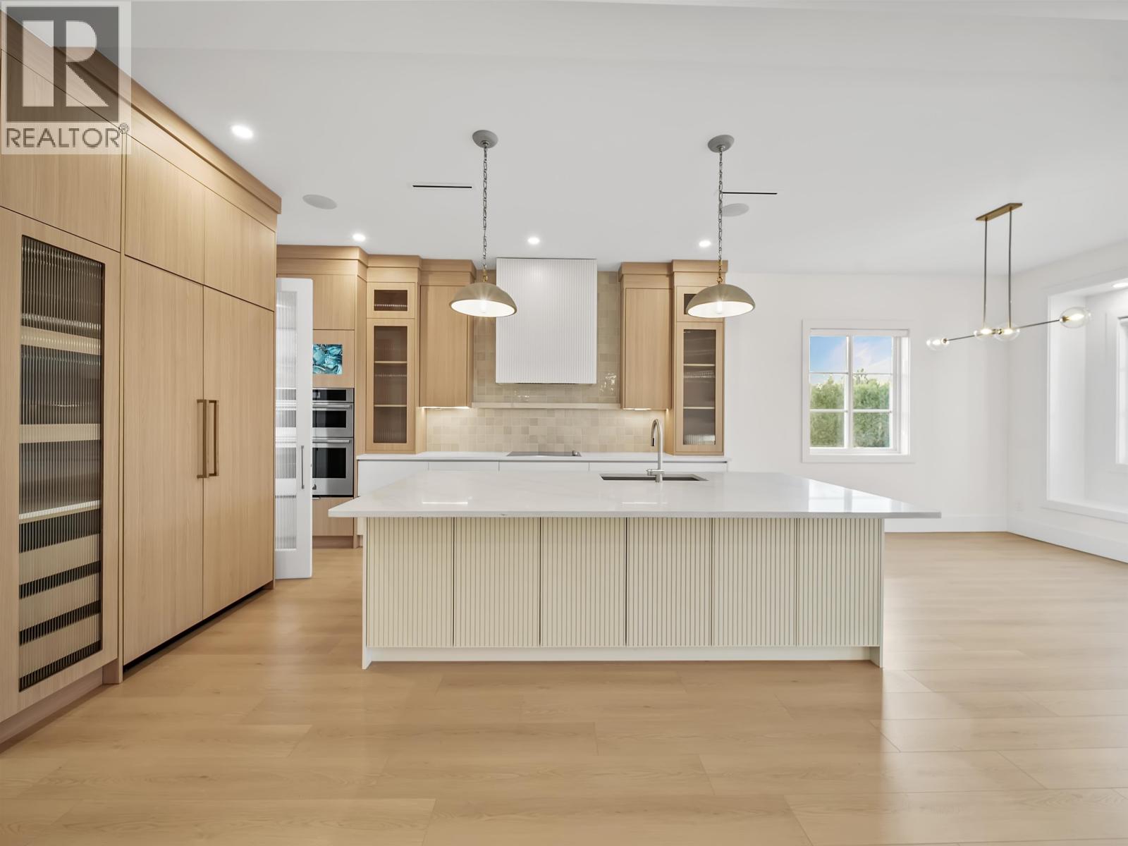 6067 44A Avenue, Ladner