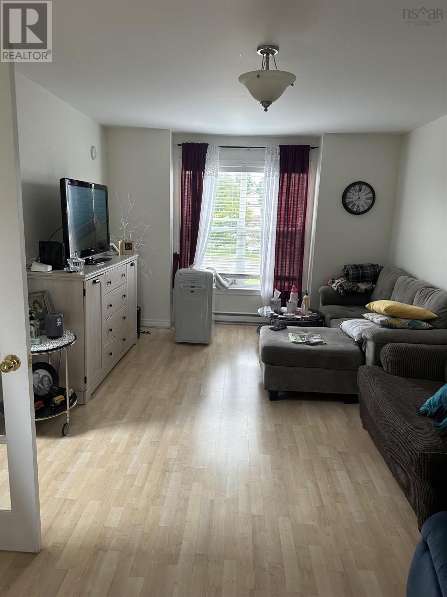 Property 30 of 33 of 1,2,3 1,2,3 Deanna Court, South River Road Greenwold