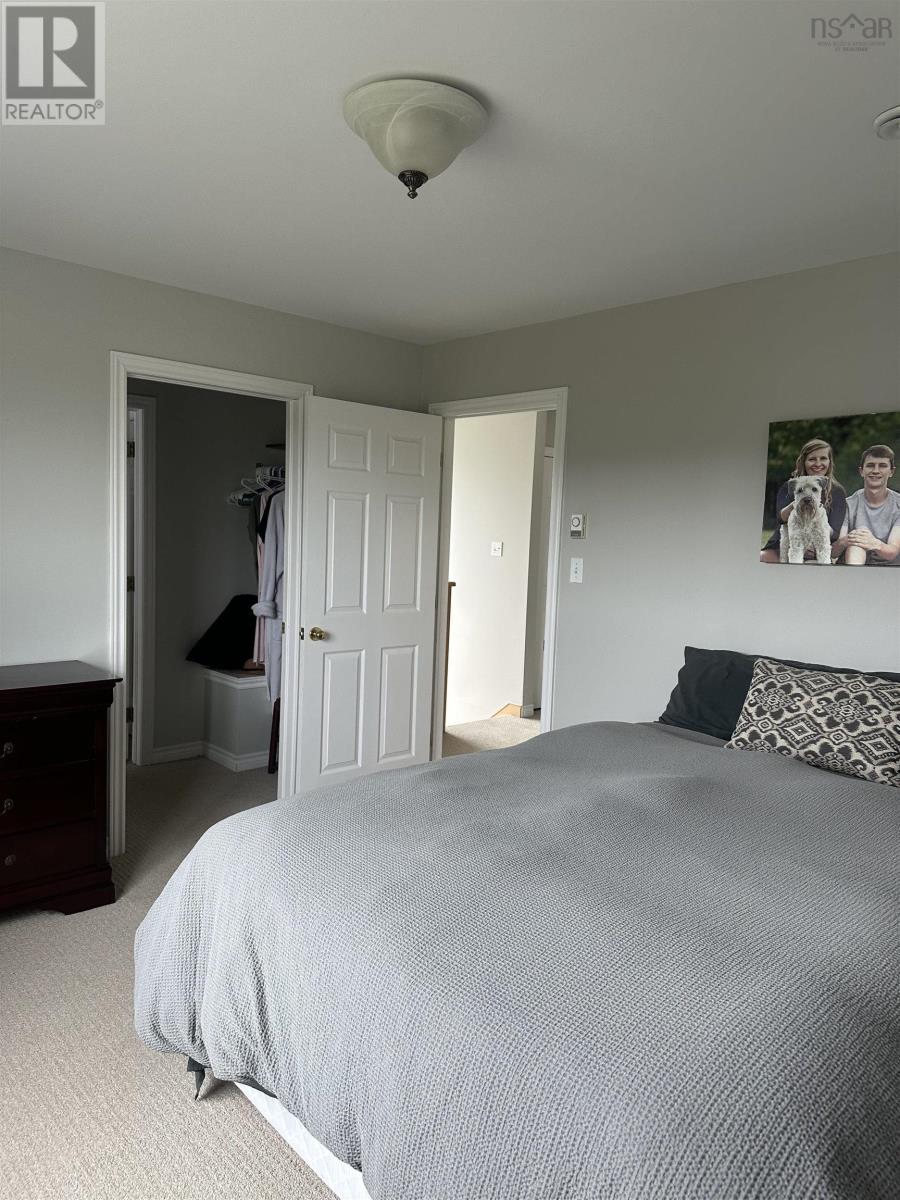 Property 21 of 33 of 1,2,3 1,2,3 Deanna Court, South River Road Greenwold