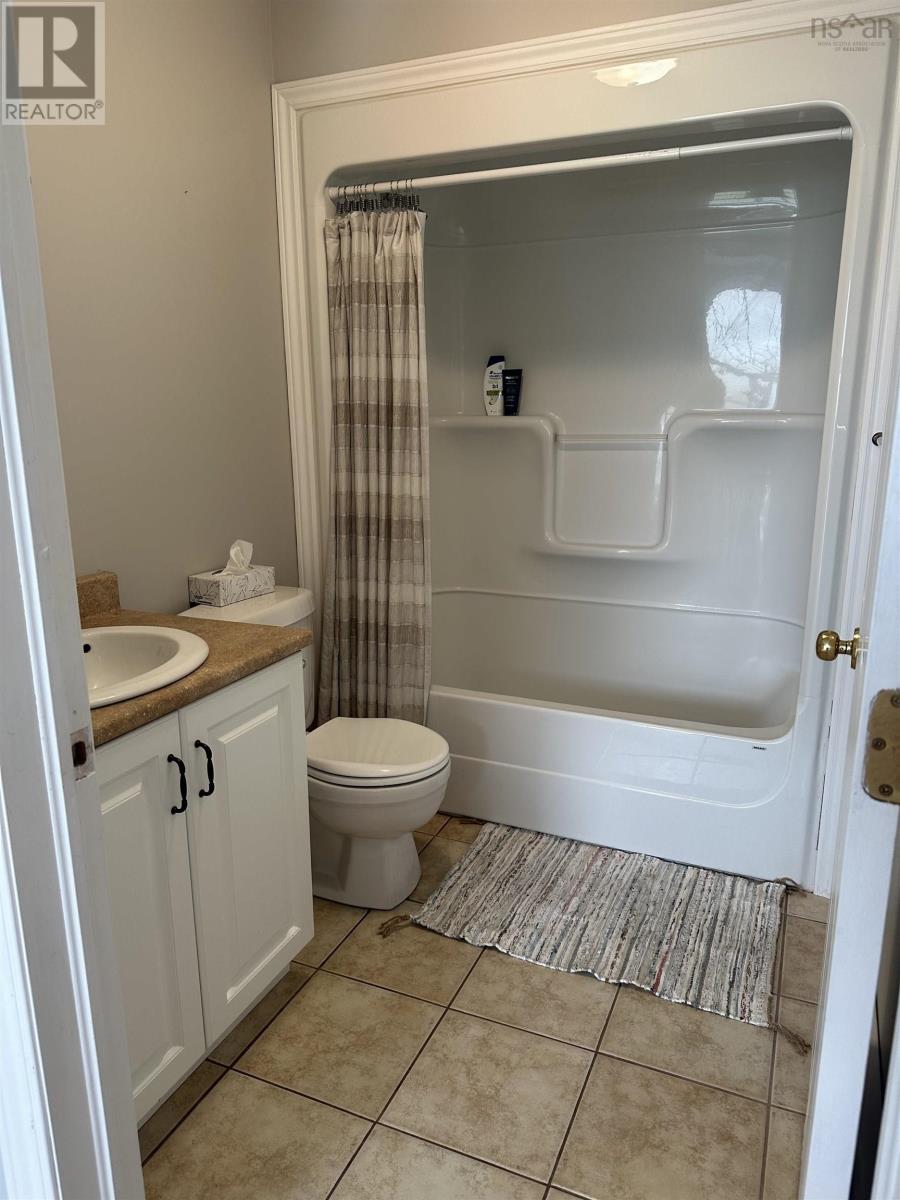 Property 13 of 33 of 1,2,3 1,2,3 Deanna Court, South River Road Greenwold