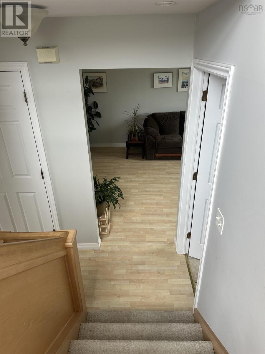 Property 4 of 33 of 1,2,3 1,2,3 Deanna Court, South River Road Greenwold