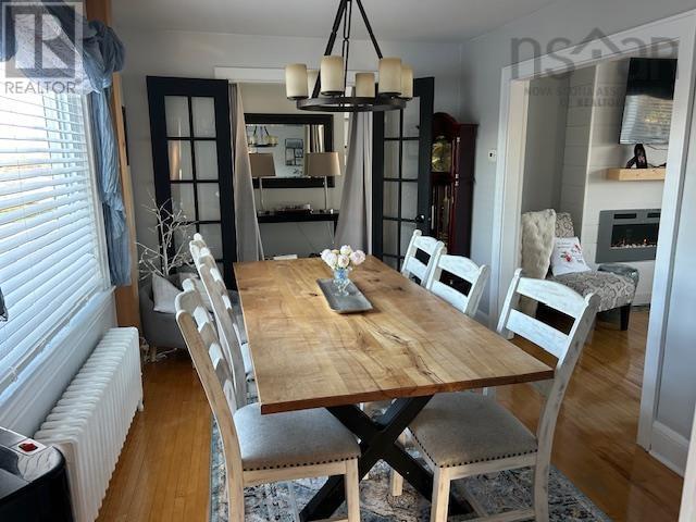 Property 10 of 41 of 633 King Street