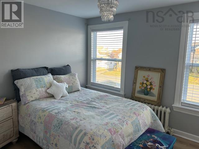 Property 27 of 41 of 633 King Street