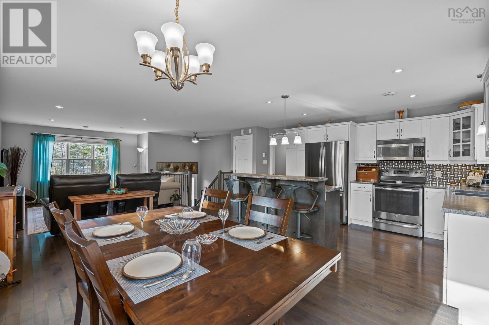 Property 14 of 49 of 416 Crooked Stick Pass