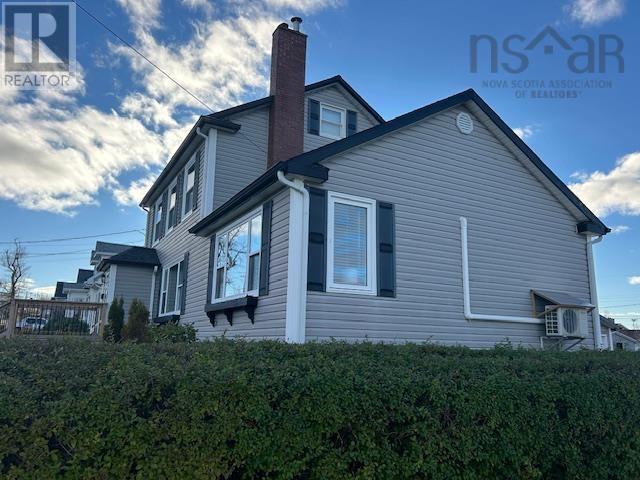 Property 6 of 41 of 633 King Street