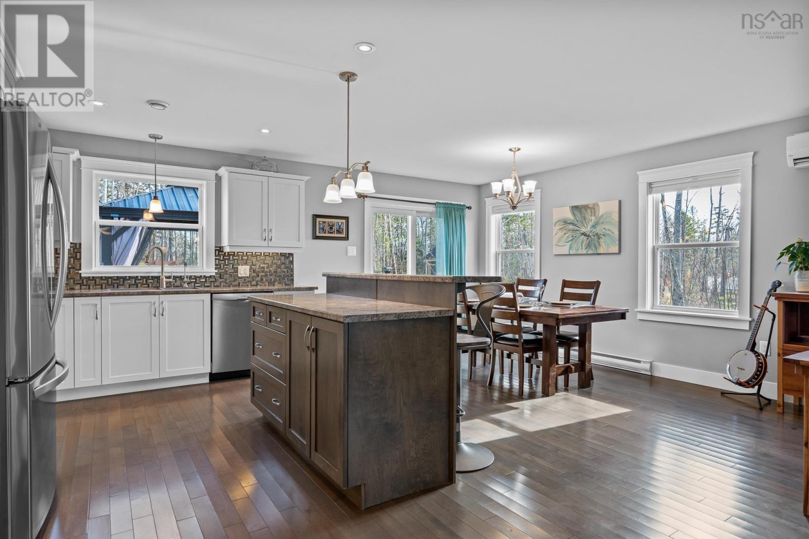 Property 7 of 49 of 416 Crooked Stick Pass