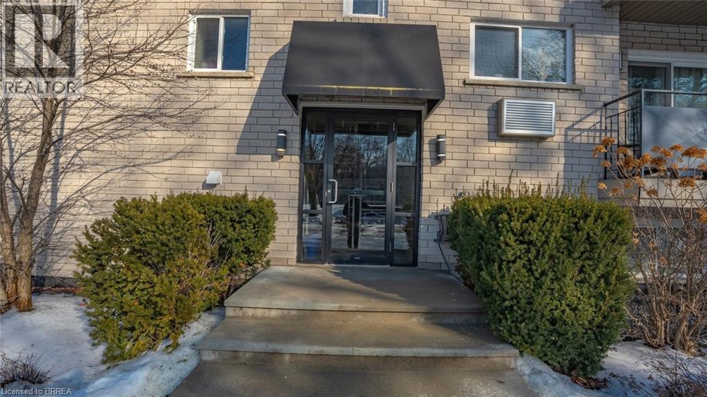 36 WILLOW Street - 30