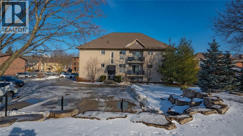 36 WILLOW Street - 31