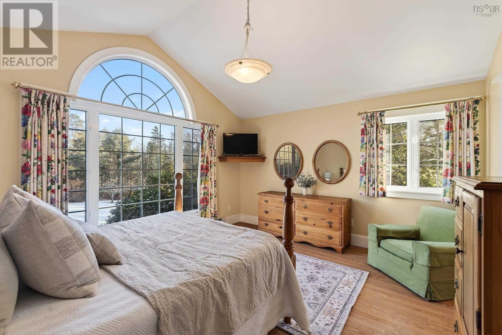 Property 20 of 48 of 488 Myra Road