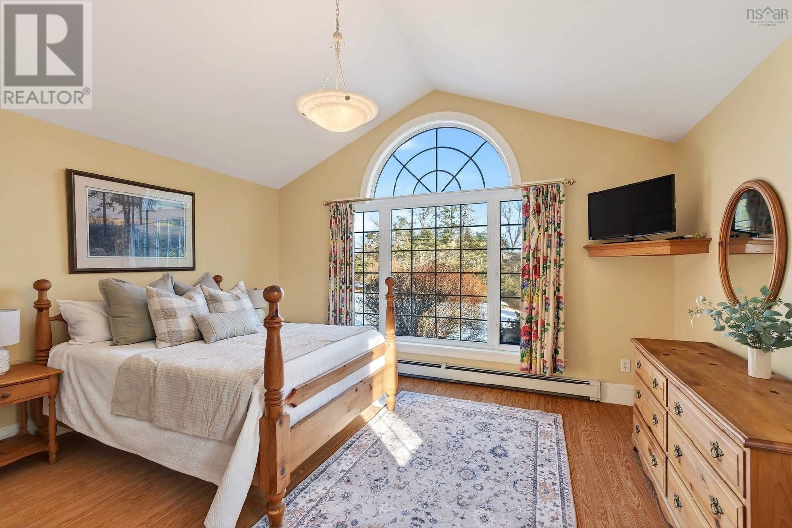 Property 21 of 48 of 488 Myra Road