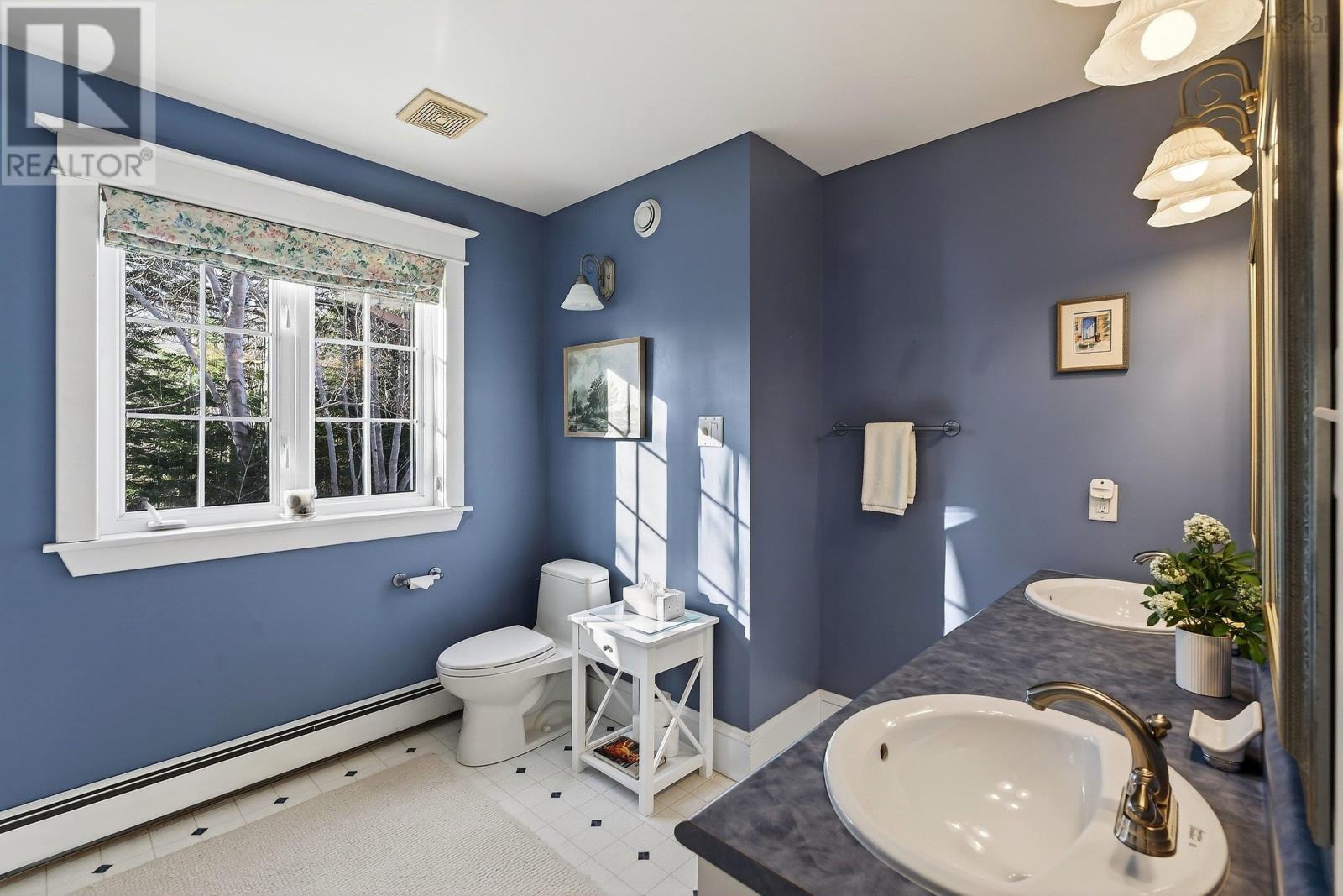 Property 23 of 48 of 488 Myra Road