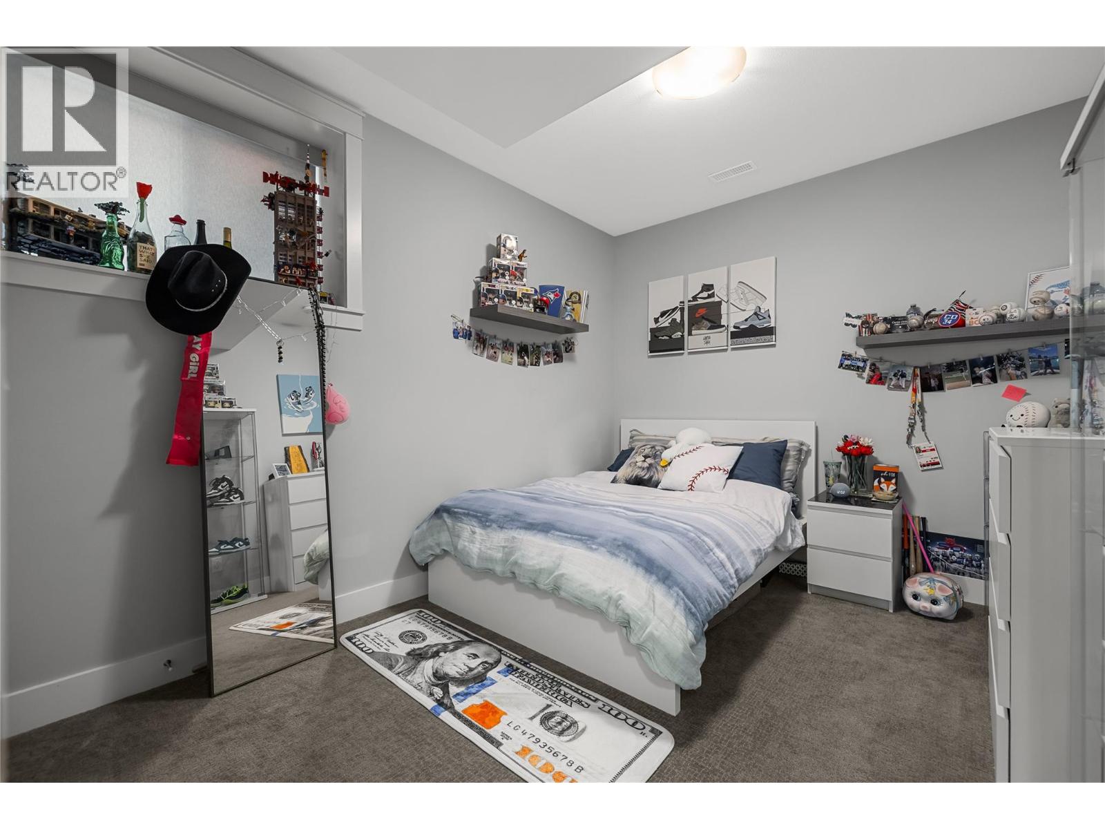  2573 Crown Crest Drive, West Kelowna