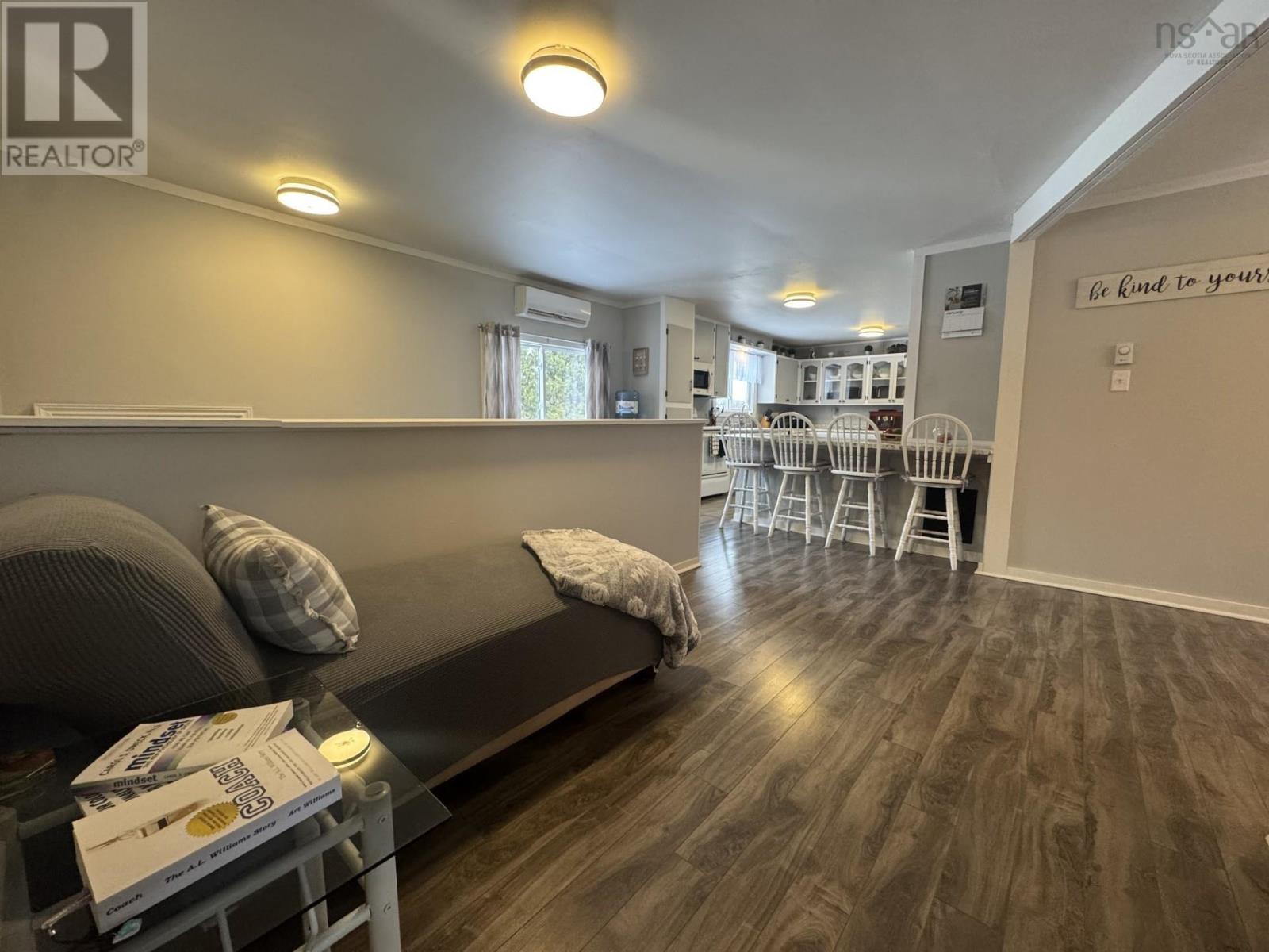 Property 18 of 39 of 1197 HIGHWAY 2