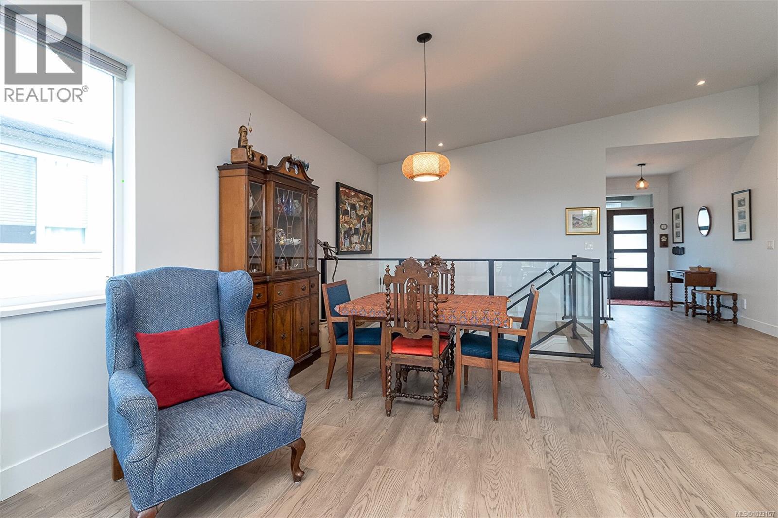 6257 Highwood Dr, Duncan