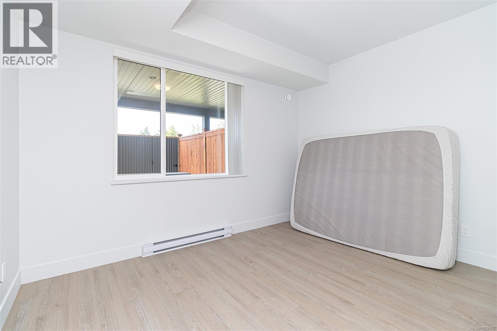 6257 Highwood Dr, Duncan