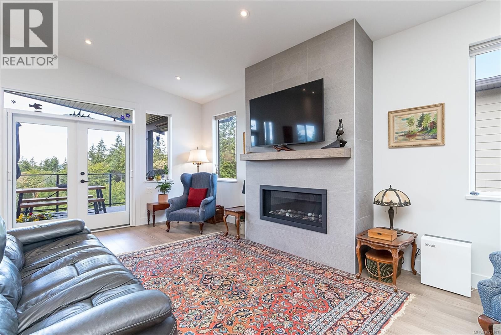 6257 Highwood Dr, Duncan