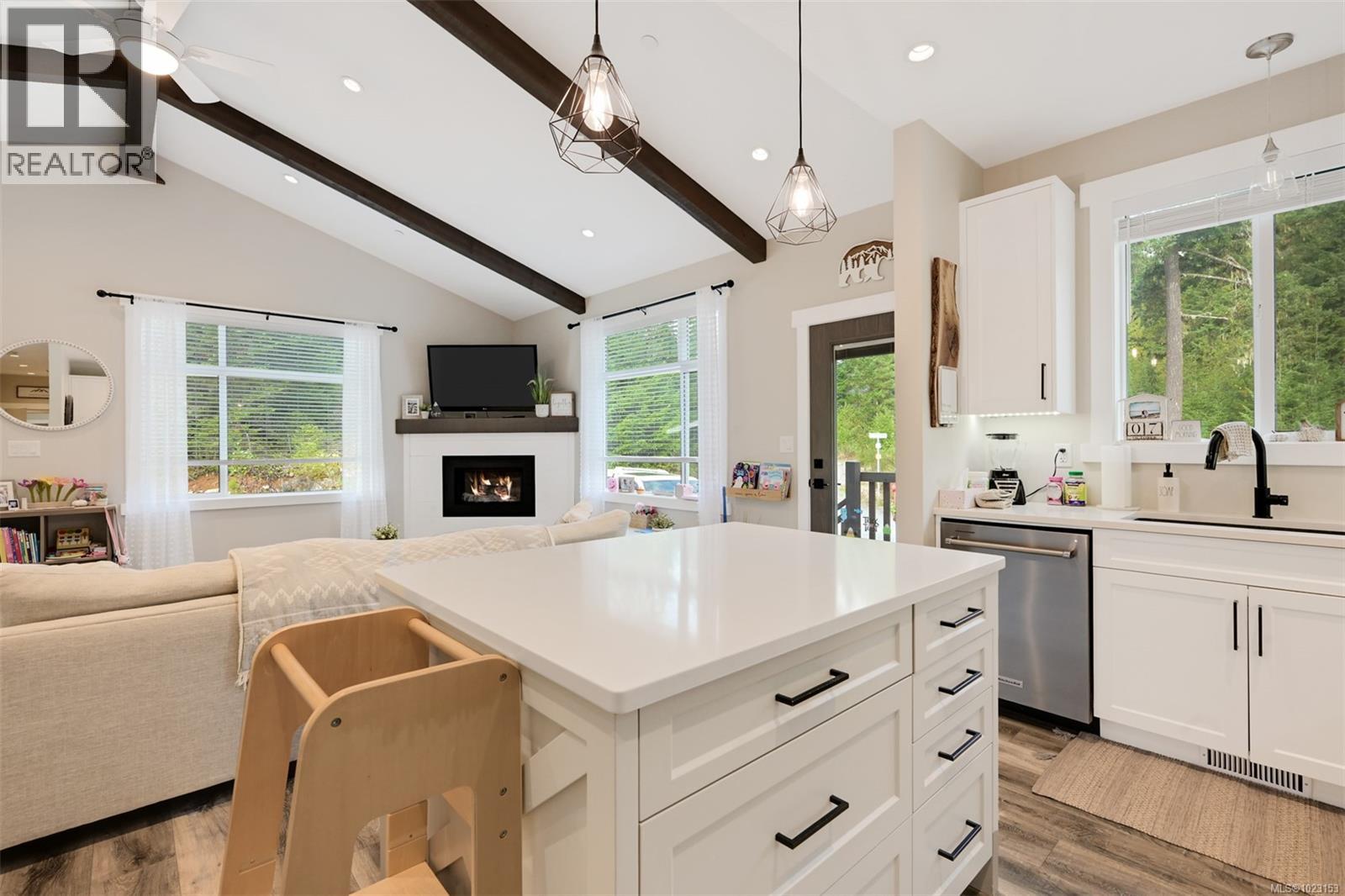  1141 Trailhead Lane, Shawnigan Lake