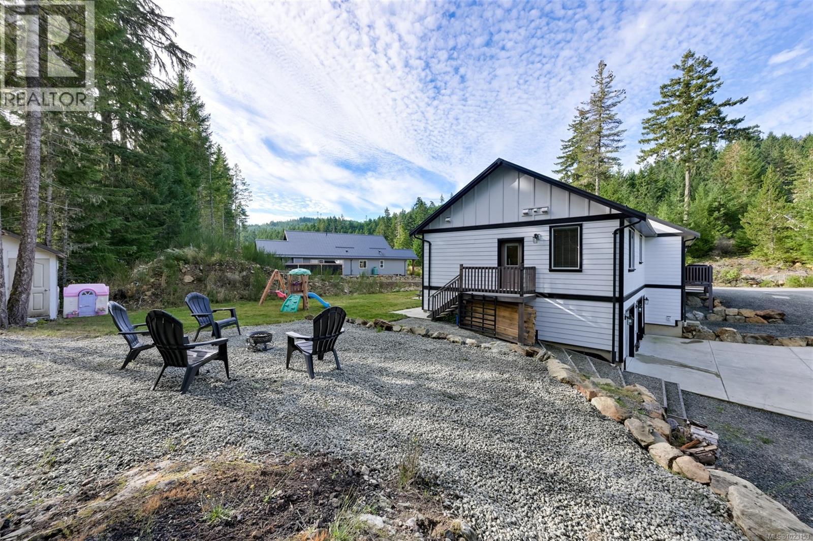  1141 Trailhead Lane, Shawnigan Lake