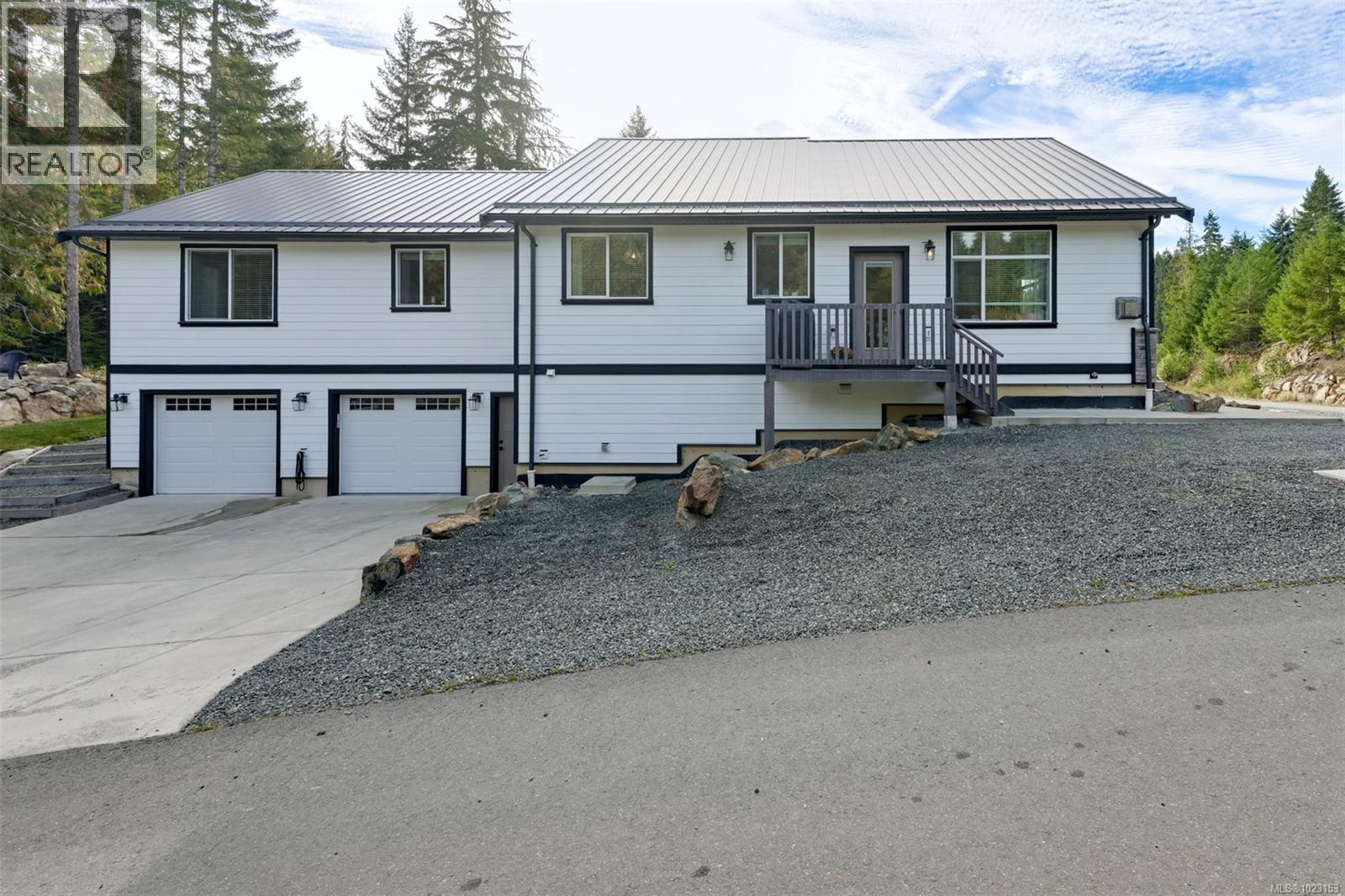  1141 Trailhead Lane, Shawnigan Lake