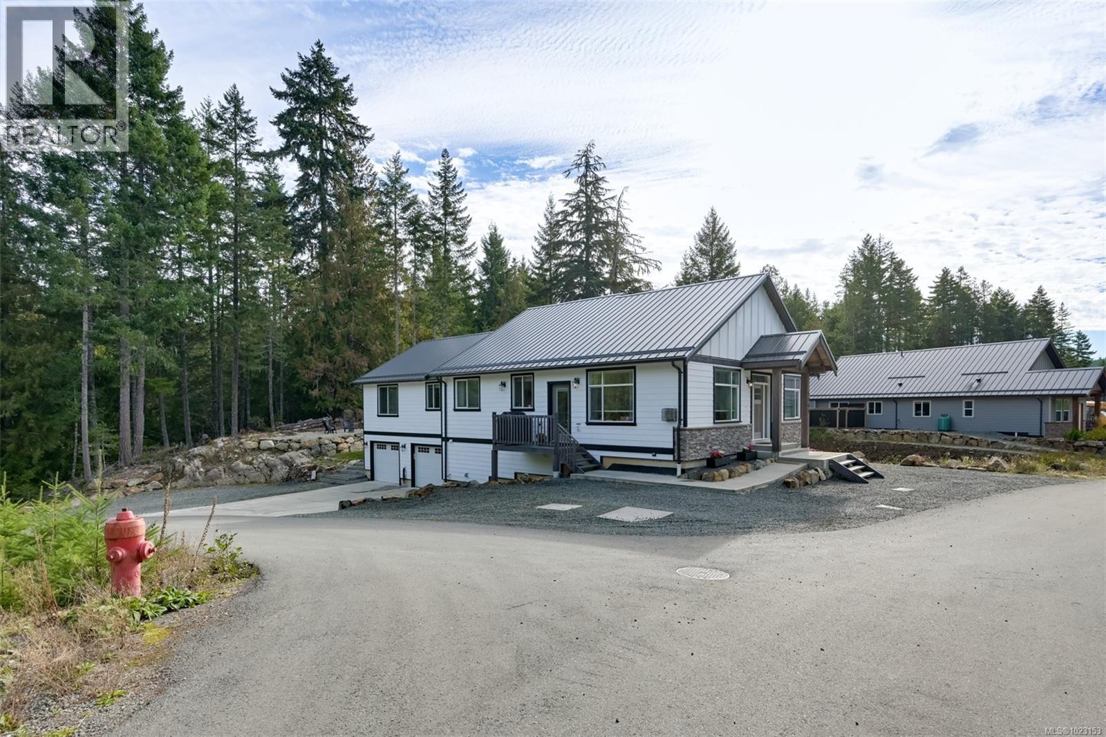  1141 Trailhead Lane, Shawnigan Lake