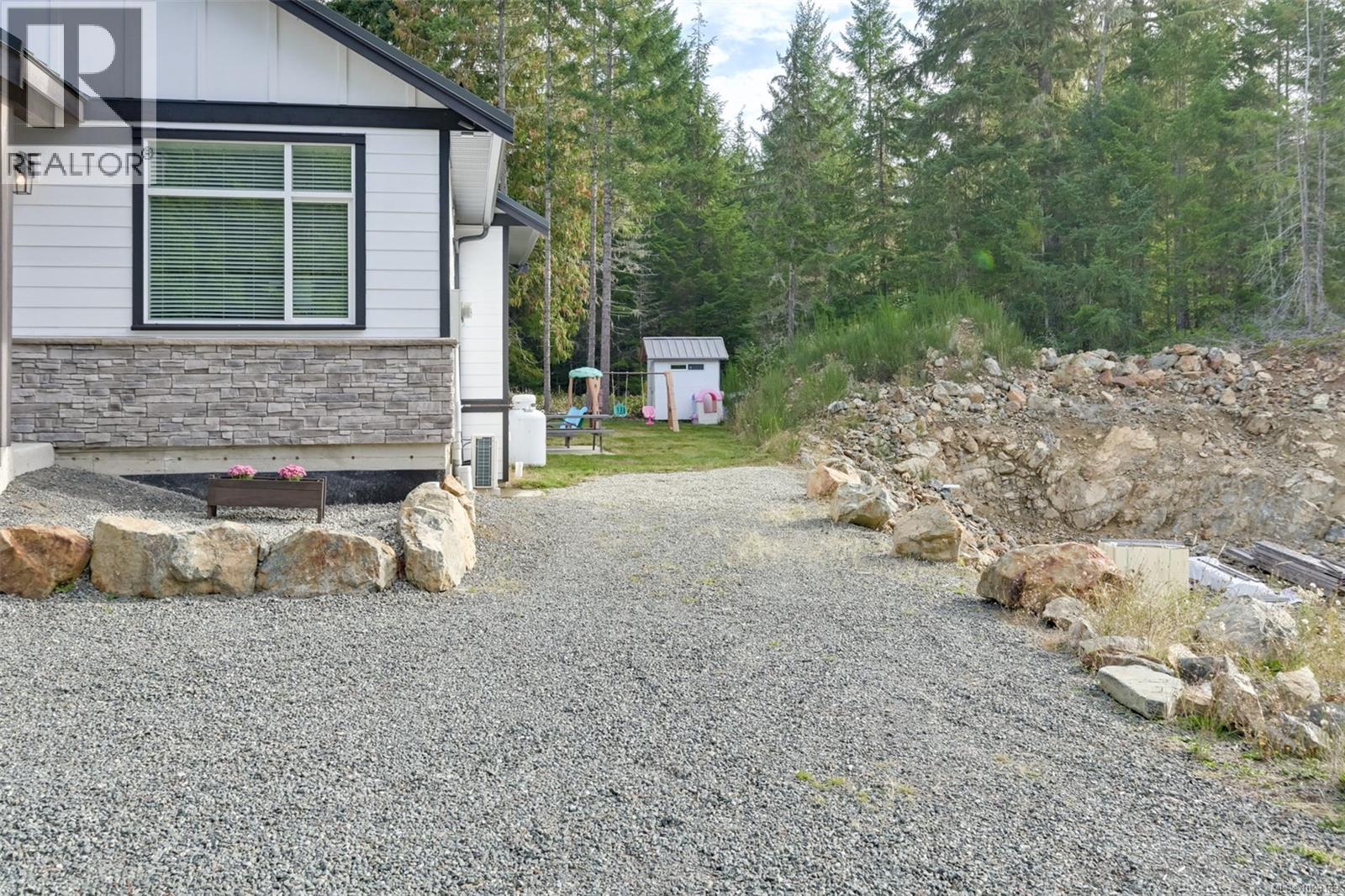  1141 Trailhead Lane, Shawnigan Lake