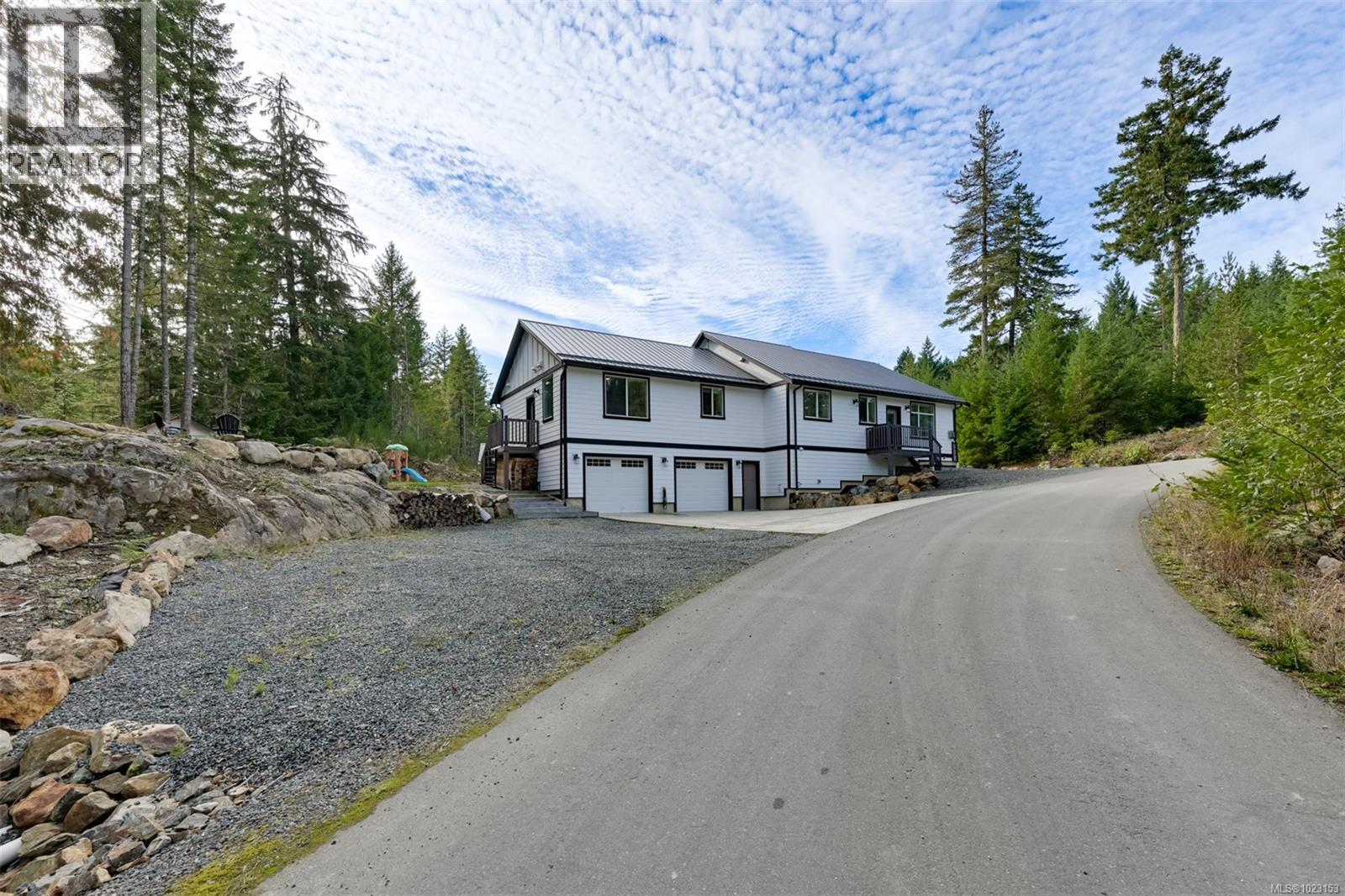  1141 Trailhead Lane, Shawnigan Lake