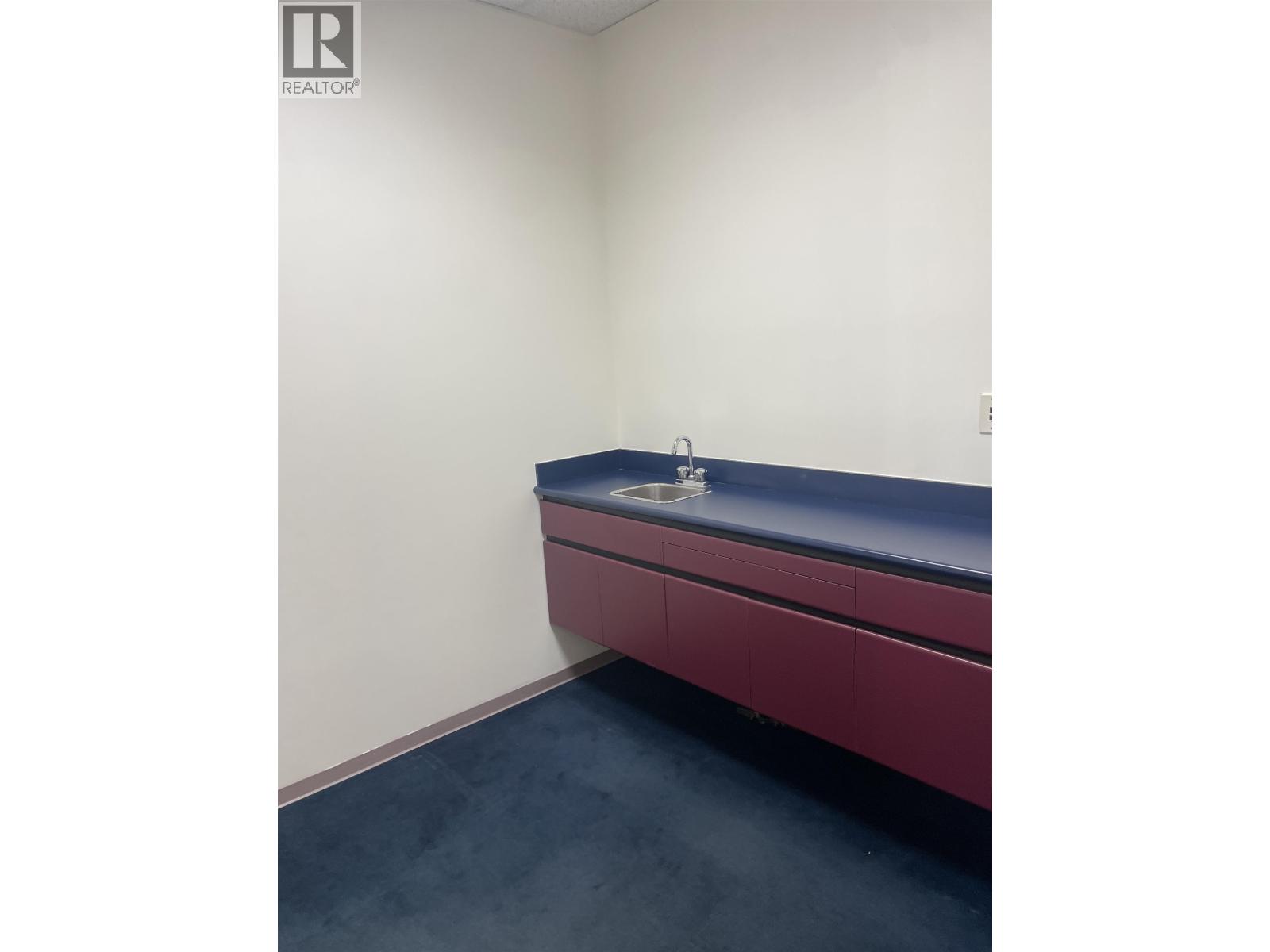 Office in Richmond - Image 7